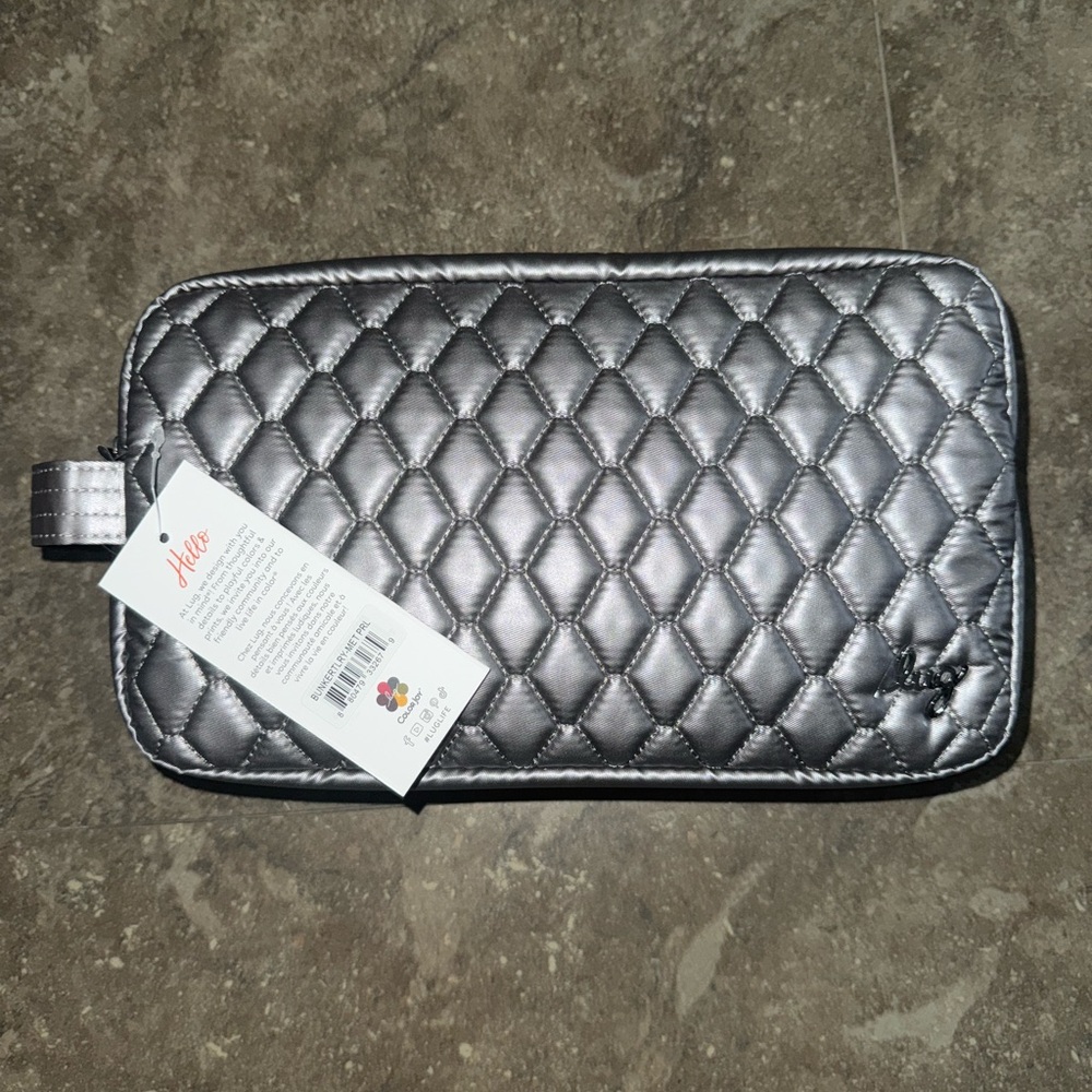 NWT lug Bunker Toiletry Case in metallic pearl